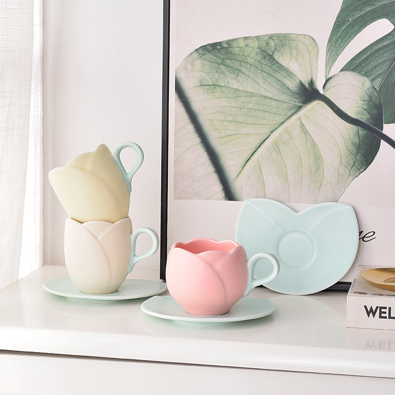 Ins Vintage Tulip Coffee Cup High Ceramic Cup and Plate Set Creative and Exquisite Flower Mark Cup European Coffee Cup and Plate Set